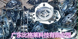 使用氯化钾镀锌光亮剂的过程中，赫尔槽打片低区发雾的原因