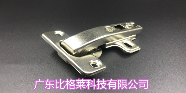 工件镍上镀锡后焊锡性能差、容易聚锡，使用镀镍光亮剂要恰当！