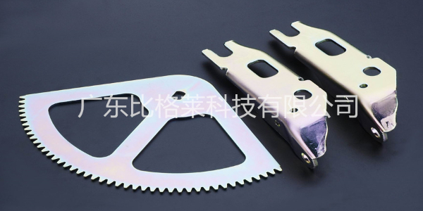 碱性镀锌添加剂应用过程中，产品有水印水渍该怎么办？